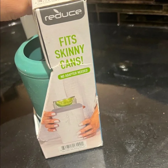 Reduce 2 Pack Drink Cooler - White and Green - Picture 7 of 11